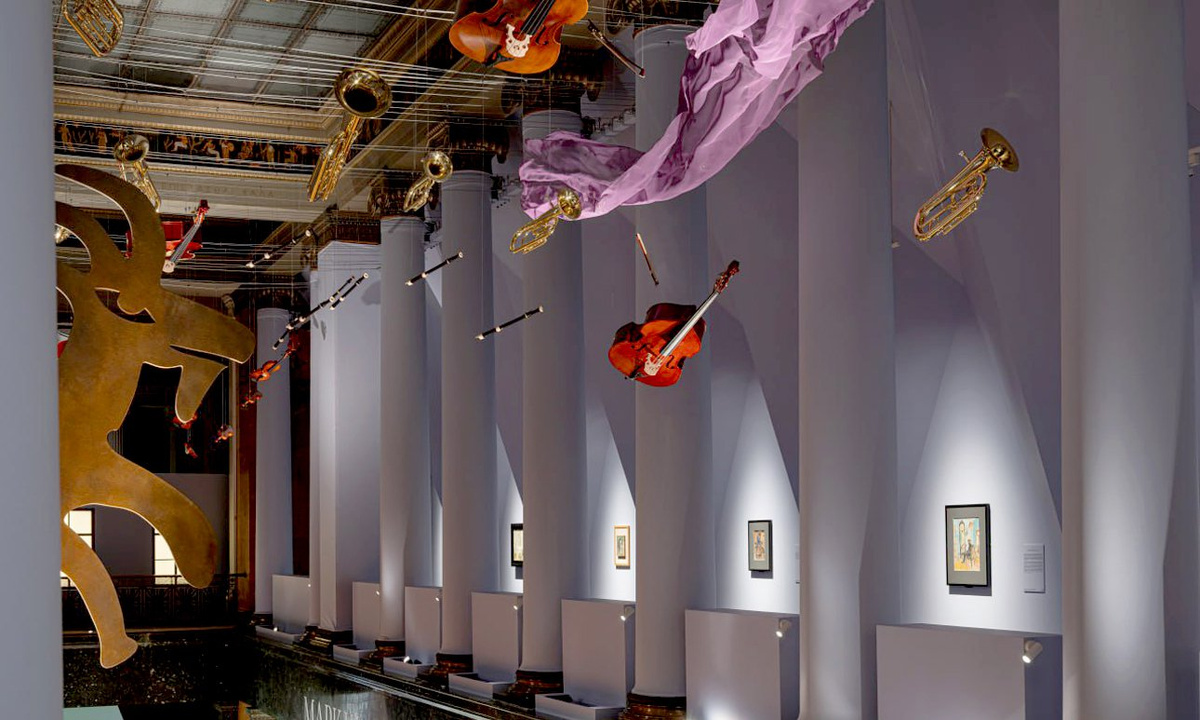 Листайте вправо, чтобы увидеть больше изображений