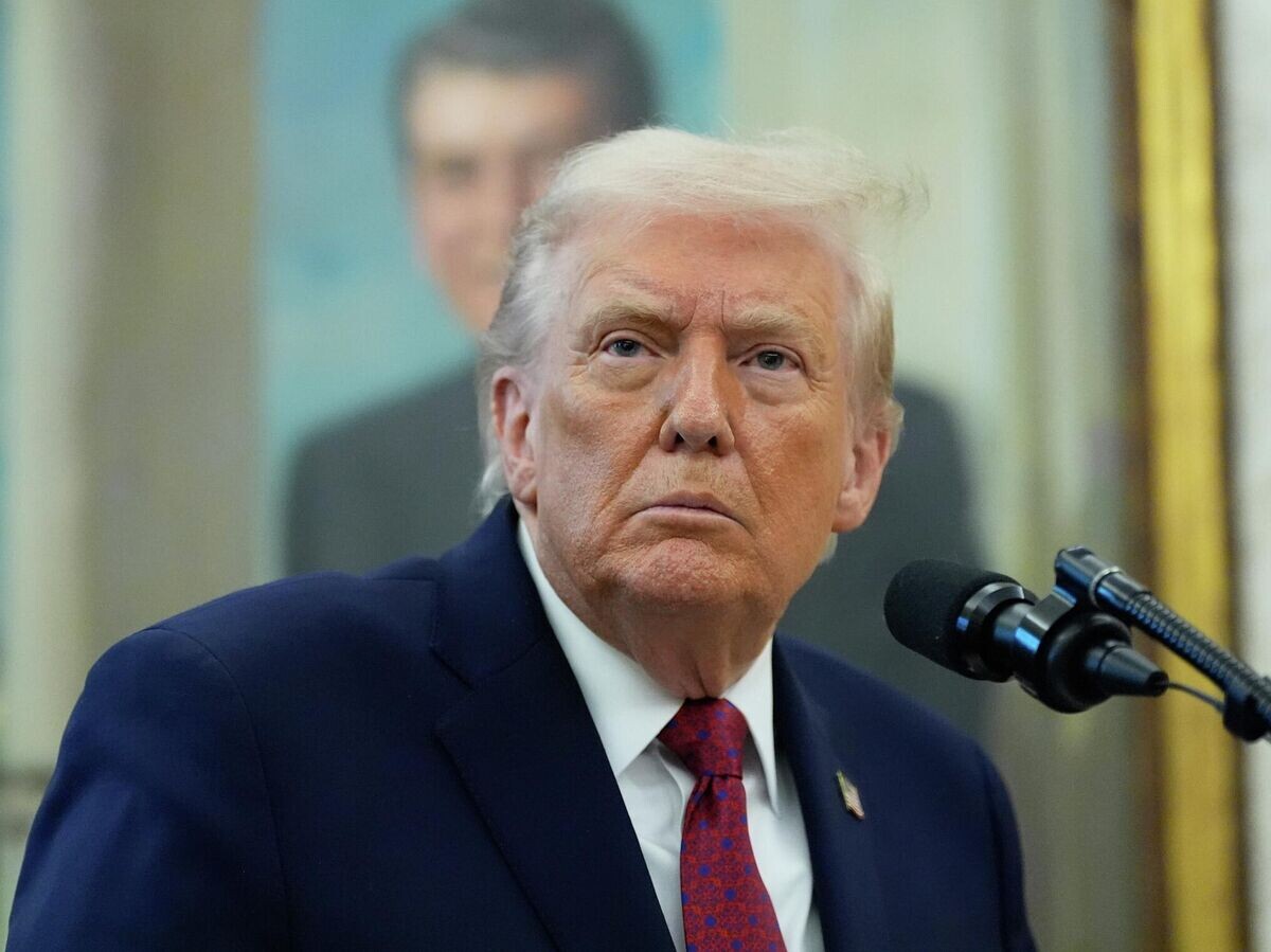    Президент США Дональд Трамп во время выступления в Овальном кабинете Белого дома | © AP Photo / Alex Brandon