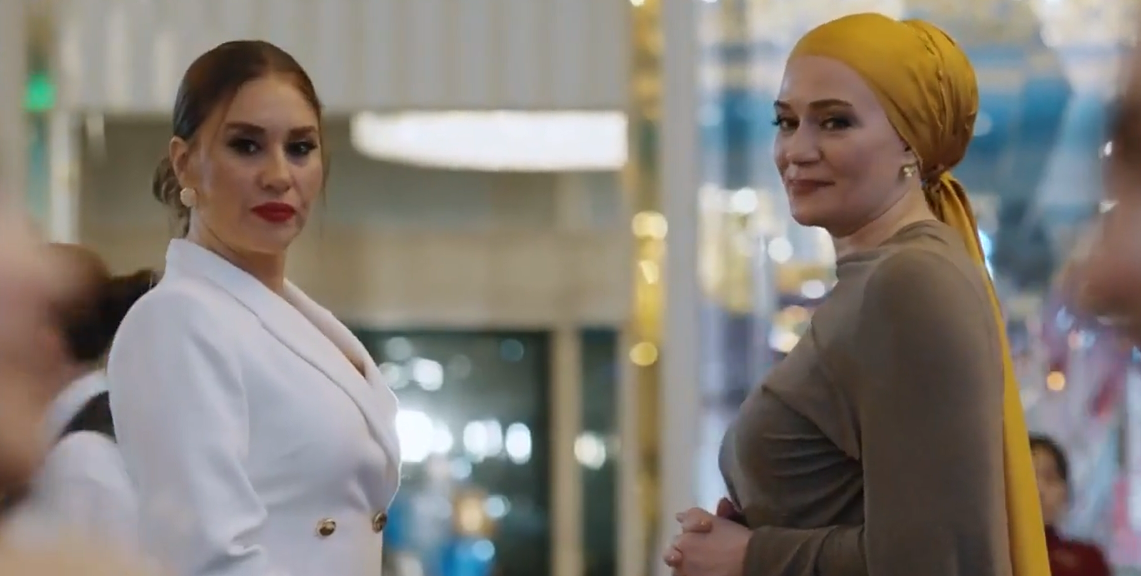 Сериал "Клюквенный щербет", кадр из 119 серии