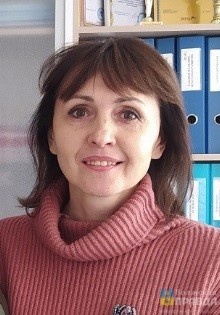 Директор школы № 17 Наталья Олейникова📷    «То били, то не били»: директор школы № 17 Волжского прокомментировал избиение первоклассника
