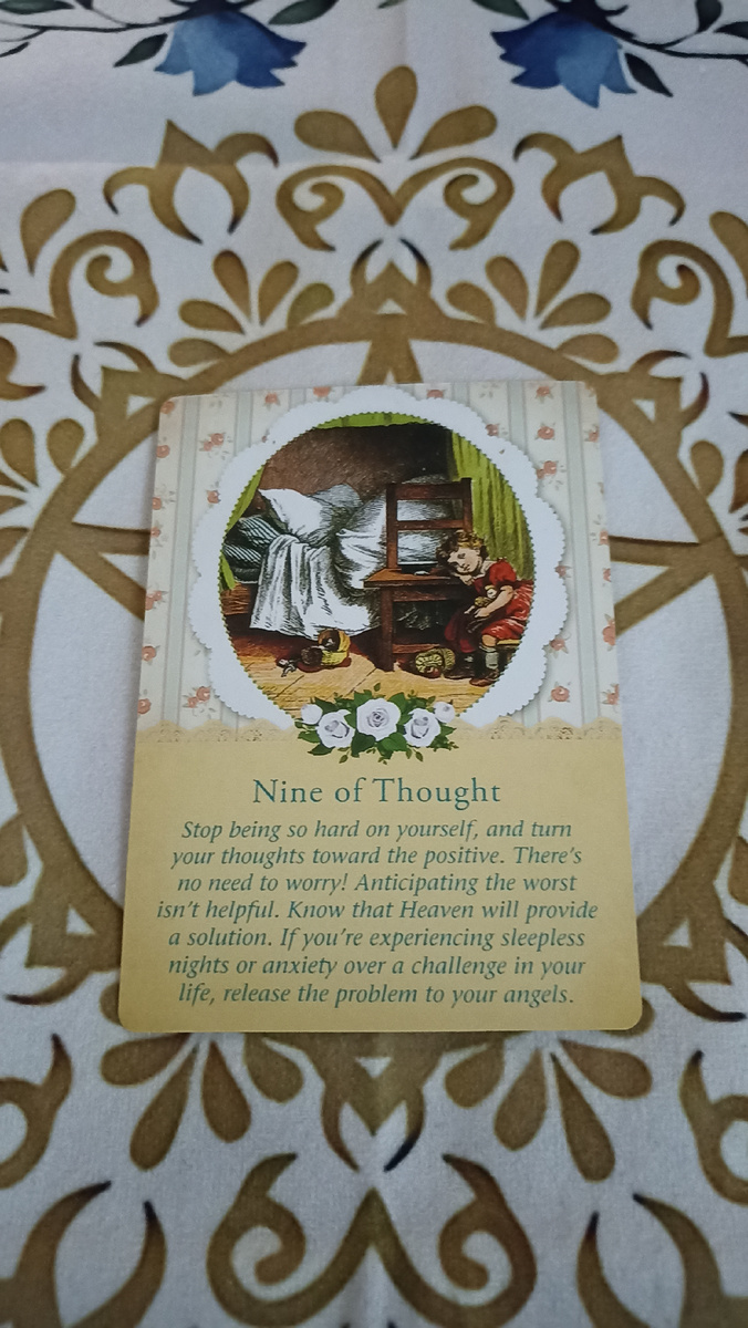 Карта дня из колоды Таро Ангелов-Хранителей Рэдли Валентайна на тему: Позитивный совет от карт Таро