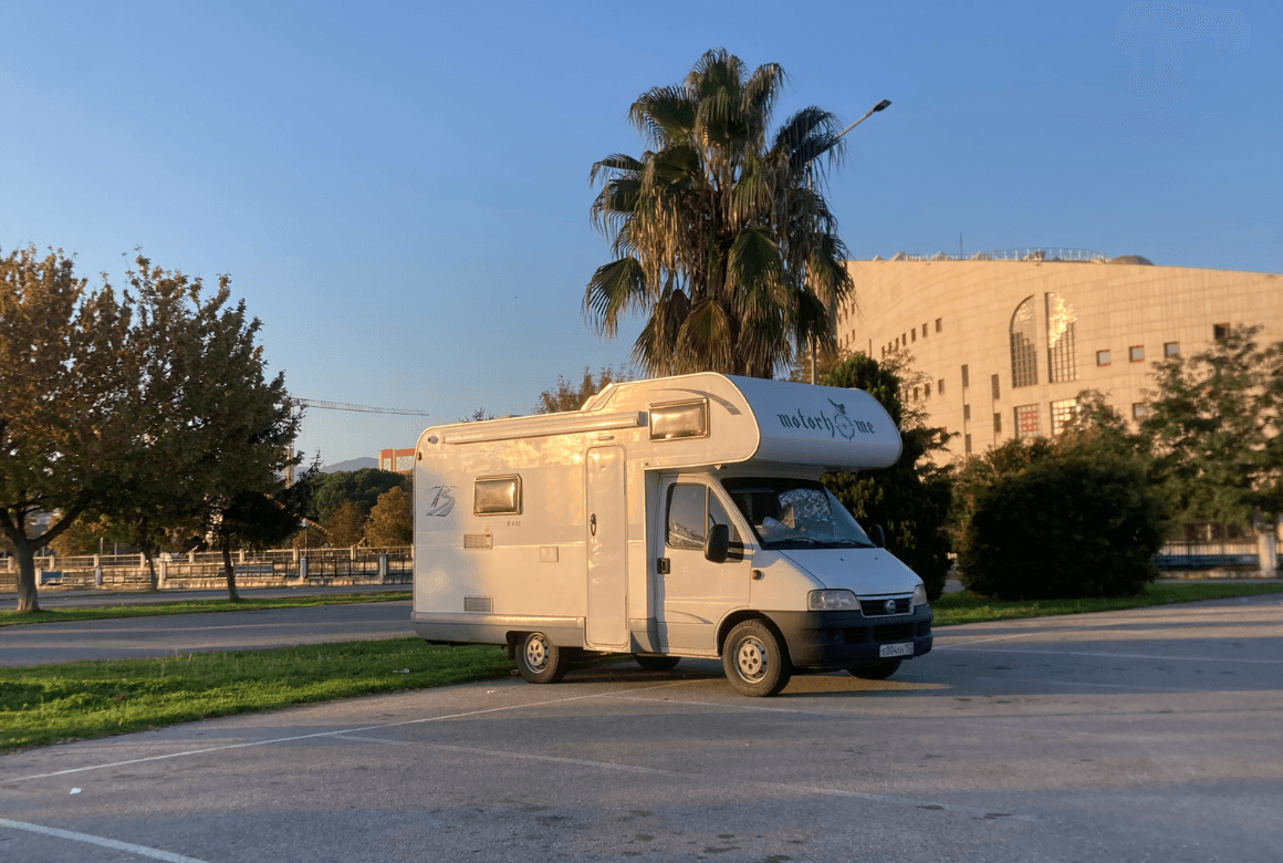 Автодом утром в Самсуне, Турция