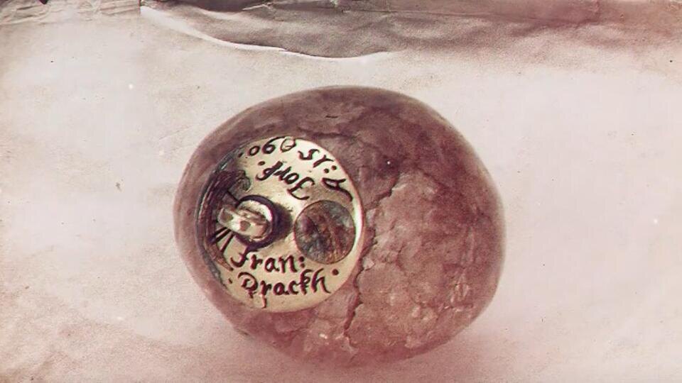 ФОТО: Кадр из программы "Загадки человечества", РЕН ТВ