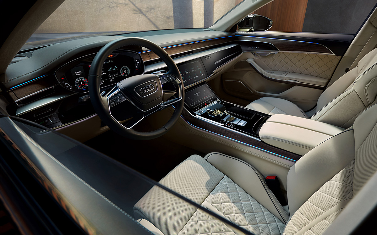 Audi📷Audi A8 L Horch