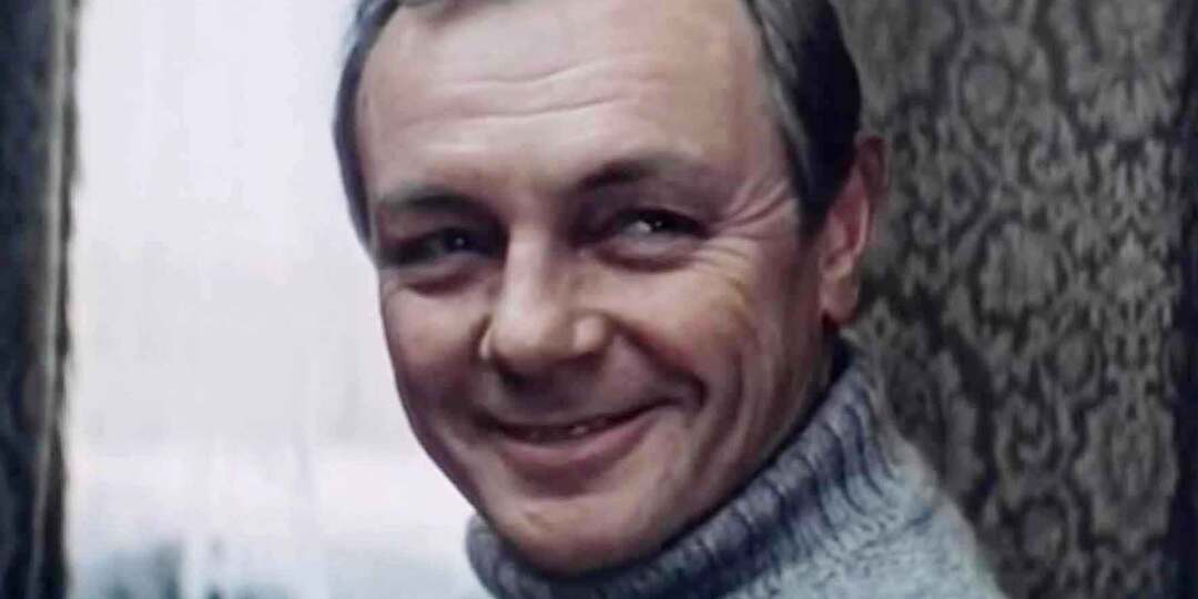 Может ли начальник уголовного розыска жить в коммунальной квартире?