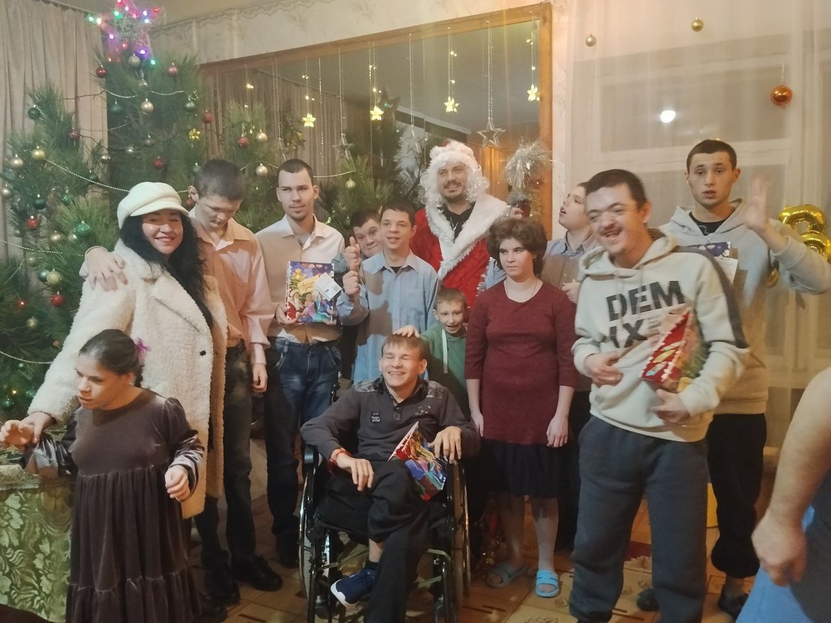    Фото: руководитель гуманитарных миссий Ресурсного центра СО-Действие Ольга Яворская