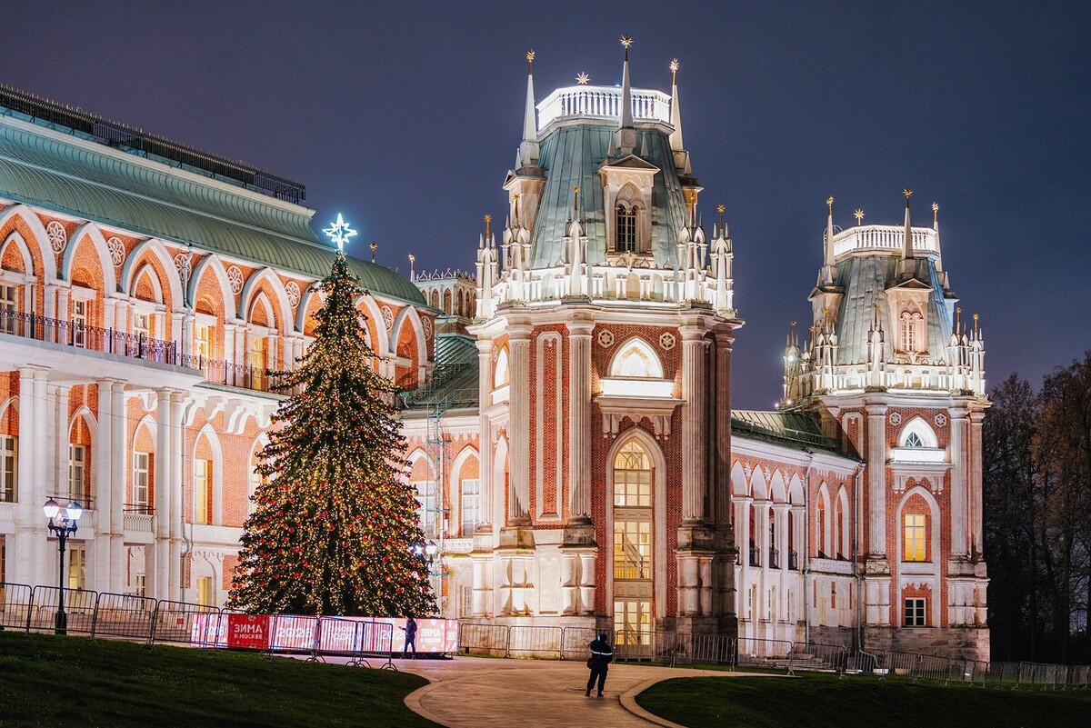   Лучшие места для встречи Нового года в парках и бульварах столицы