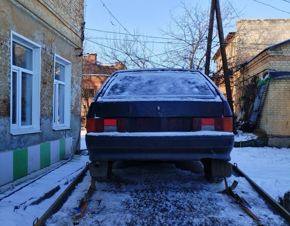    Машину должника отправили на спецстоянку