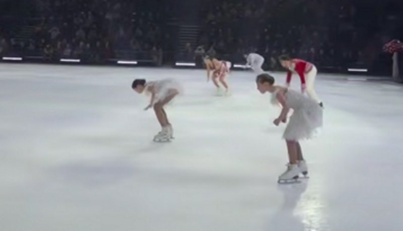    Скриншотс видео. Ист. - соцсети Е. Плющенко