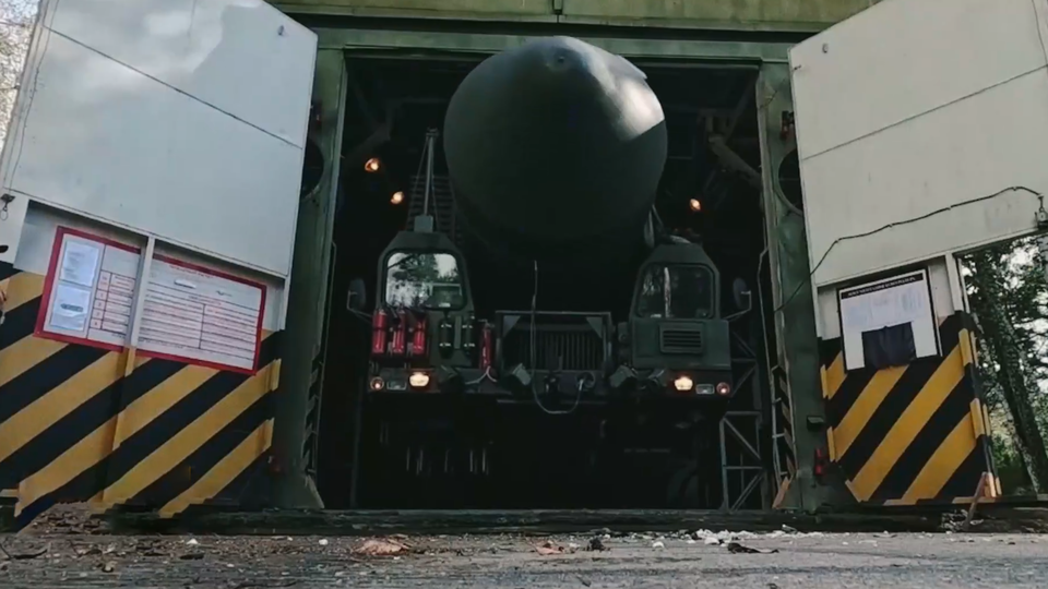 ФОТО: Кадр программы "СОВБЕЗ", РЕН ТВ