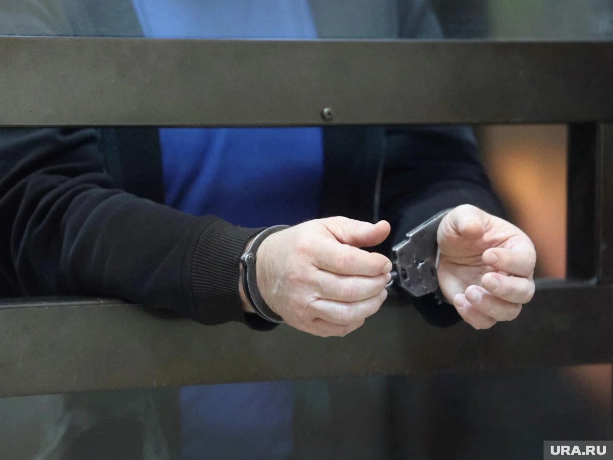     Подсудимые предоставили ложные сведения о стоимости работ и украли несколько сотен млн рублей