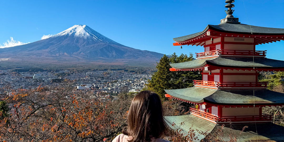 Один из самых знаменитых открыточных видов Японии в реальности
