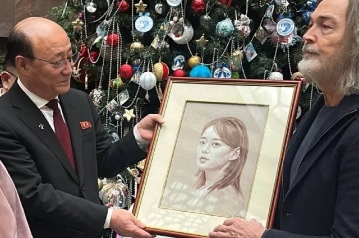    Захарова и сестра Ким Чен Ына обменялись подарками к Новому году