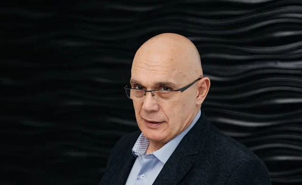 Живот растёт не от еды! Бубновский объяснил, почему у взрослых выключается диафрагма, появляется запор и пропадает нормальное дыхание