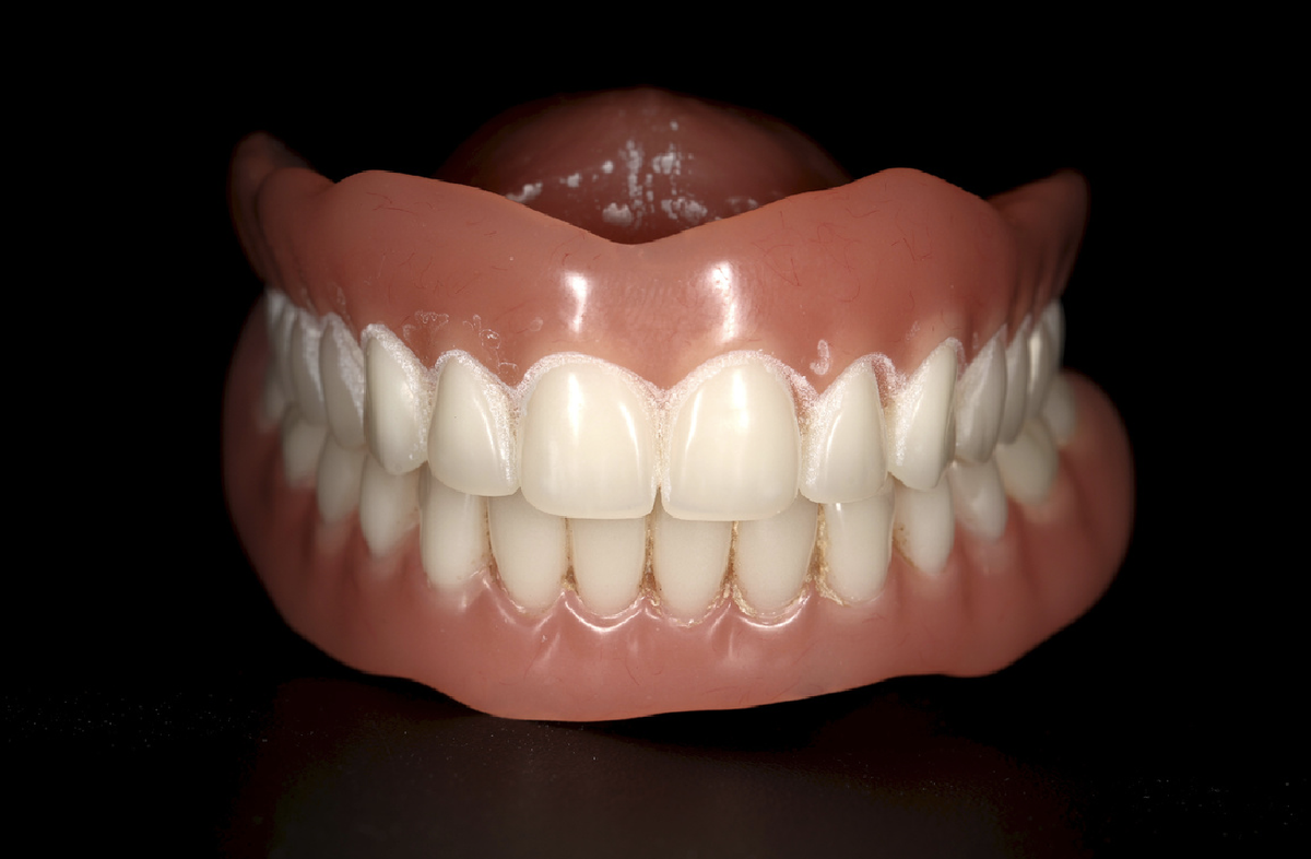 Съёмные протезы