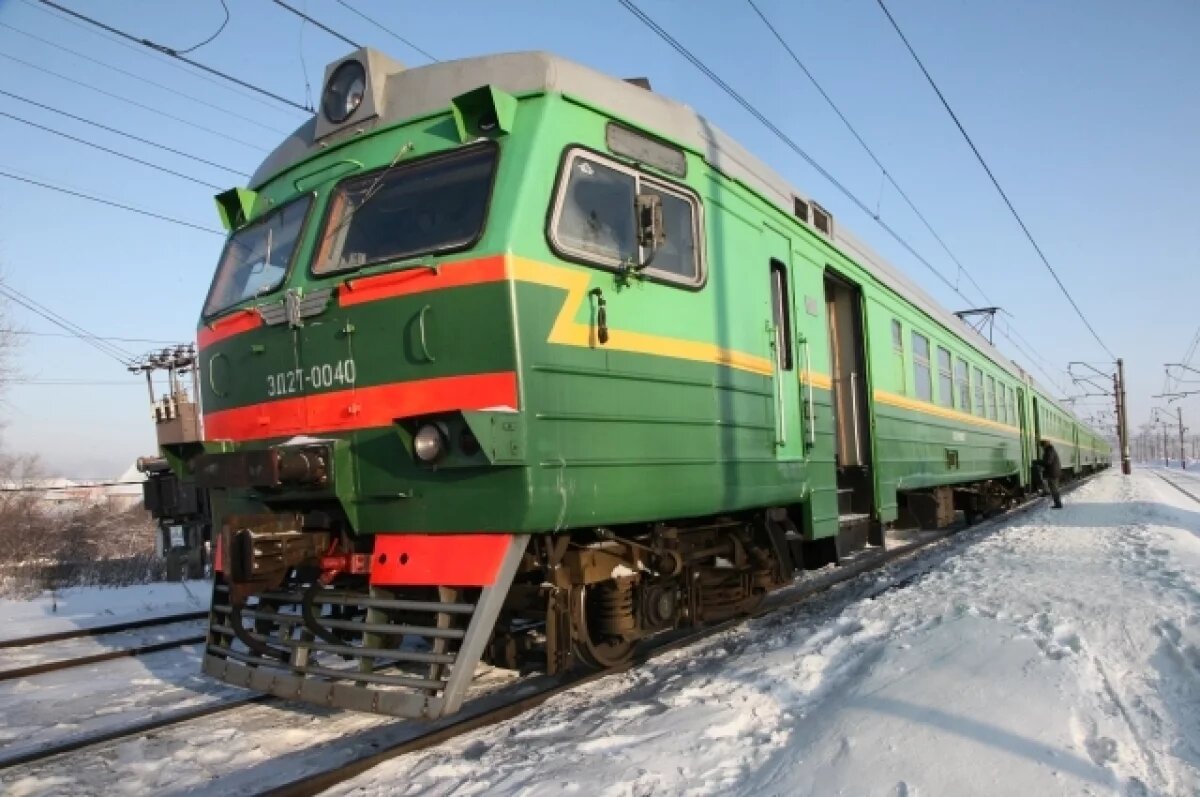    Поезд следующий через Ростовскую область задерживается из-за БПЛА