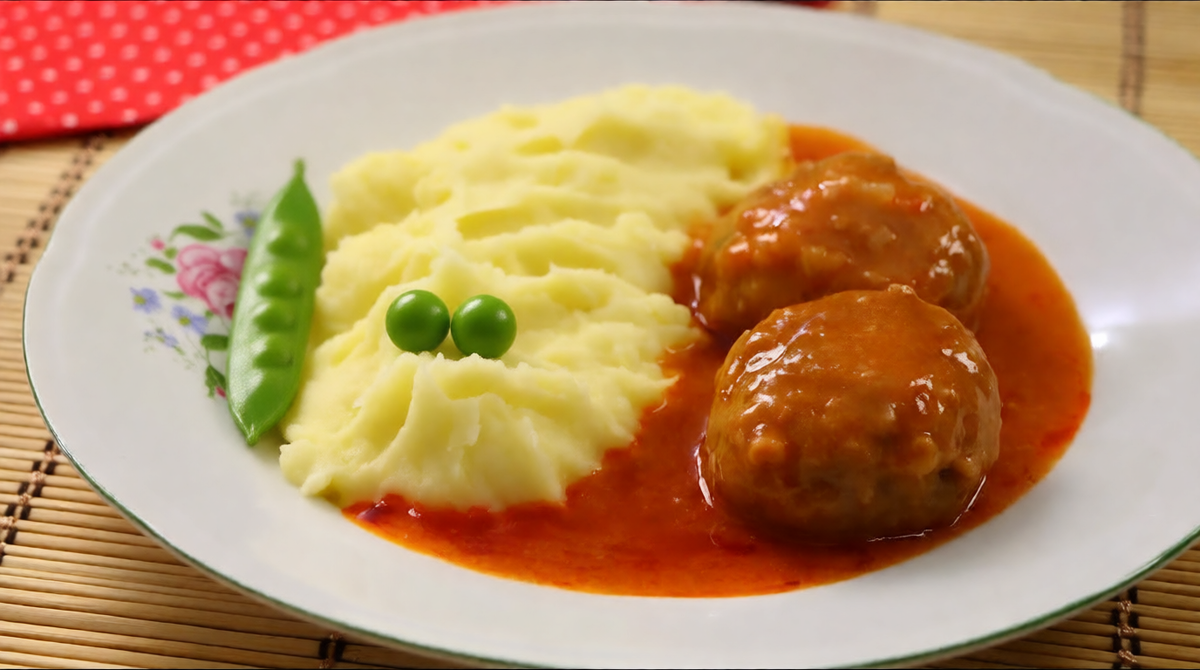 Зачем в советской столовой рядом с котлетой клали две зелёных горошины?