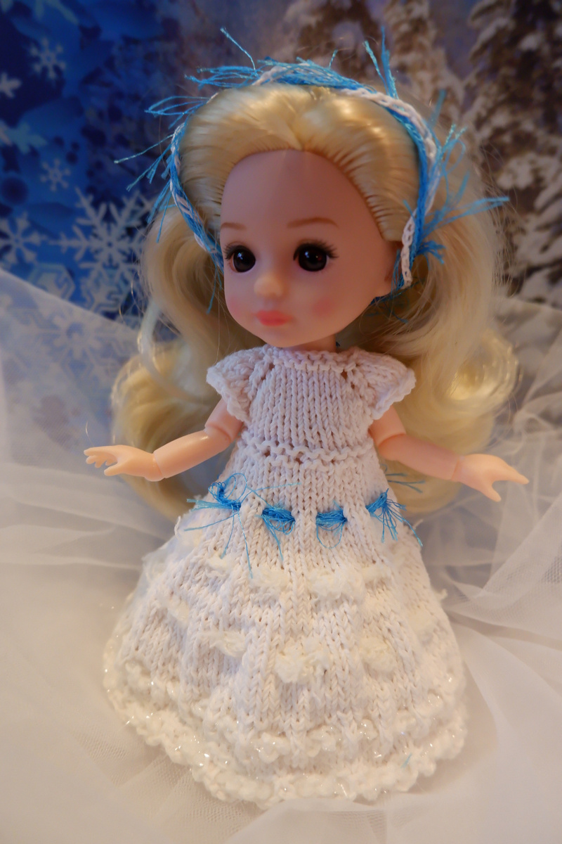 листаем галерею