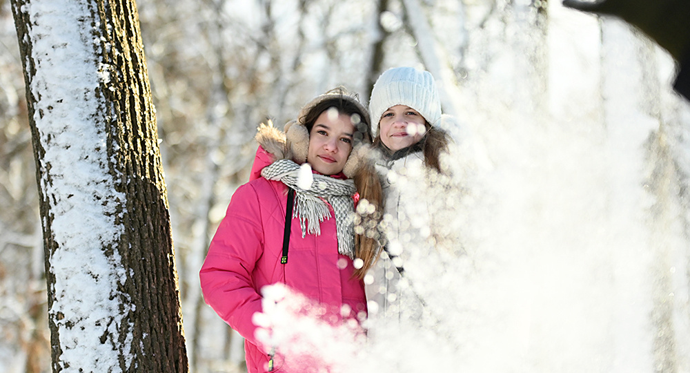 Солнце, дети, радость: как выглядит заснеженный Гомель