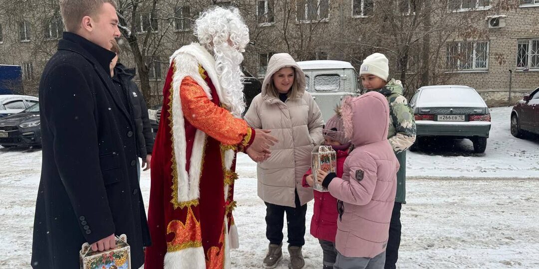 🫶🫶 Новогодняя акция «ЛДПР помогает» в подмосковном Раменском