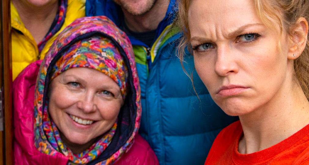 «Сюрприз!» — кричала родня мужа у двери 1 января. Сюрпризом стал мой ответ