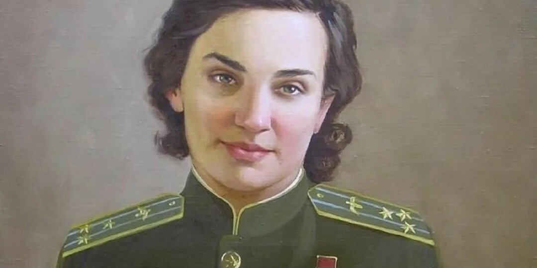 Единственные женщины, которые дважды были награждены звездами Героя