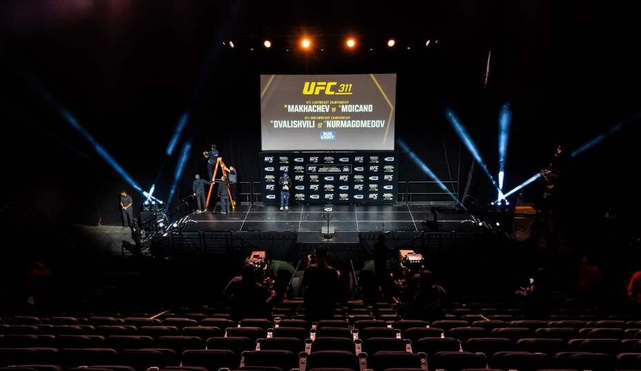    Ислам Махачев в последний момент получил на UFC 311 нового соперника -бразильца Ренато Мойкано. Фото: Соцсети UFC