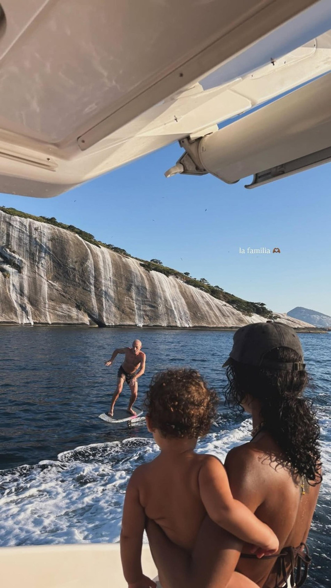     Фото: Инстаграм (запрещён в РФ) @narahbaptista