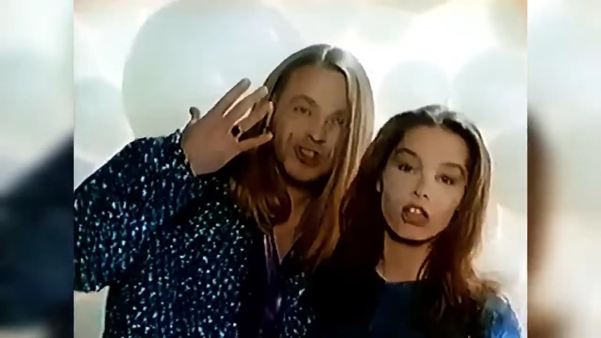 Лена Зосимова и Владимир Пресняков “Под музыку диско” / Youtube