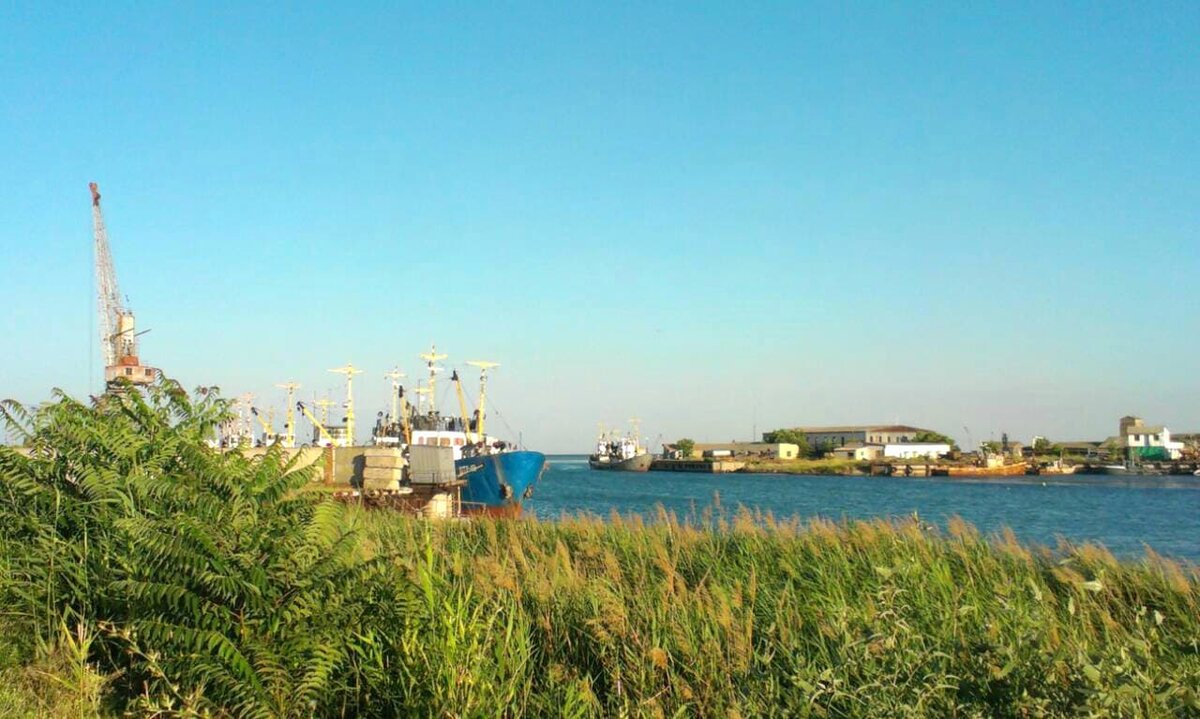   Генический морской порт