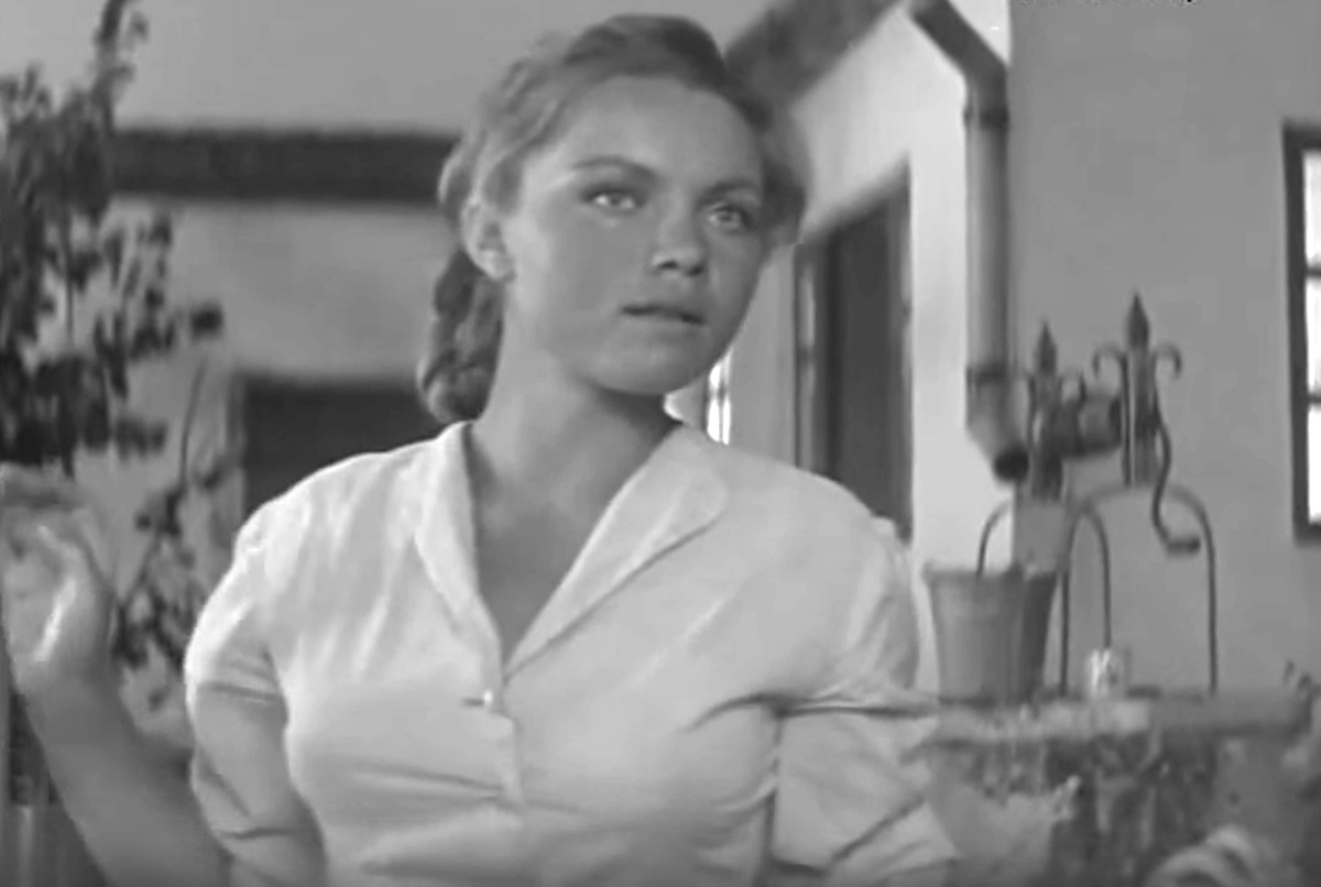 Кадр из кинофильма "Осенние свадьбы", 1967 г., режиссер Борис Яшин, сценарист Виктор Говяда, композитор Борис Чайковский (скриншот)