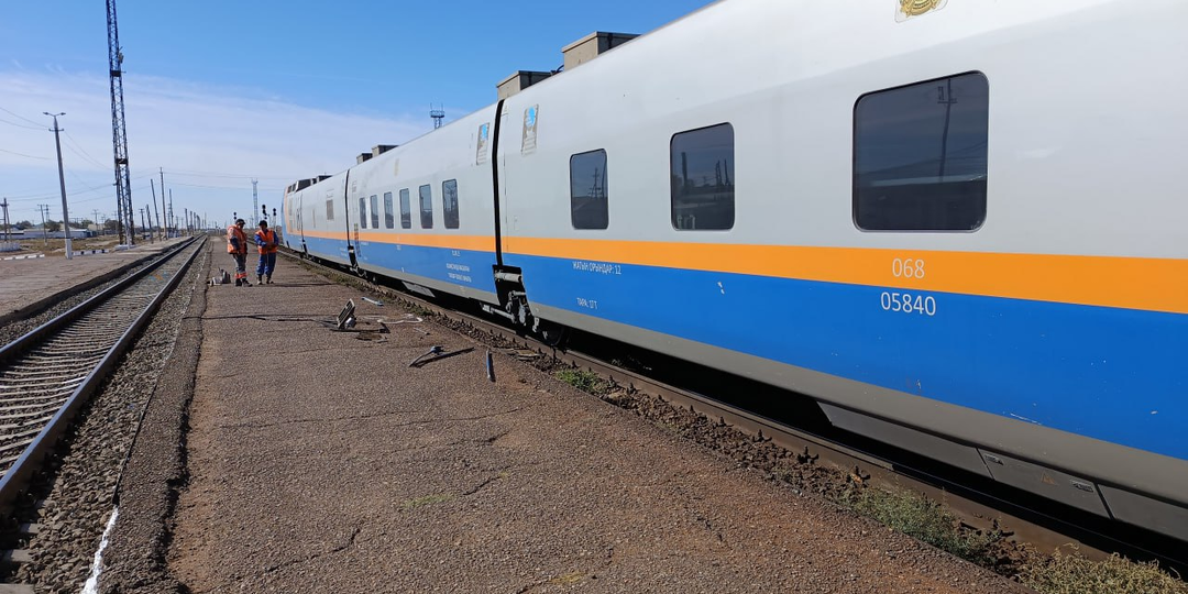 Модные скоростные поезда "Тулпар" в Казахстане. Местные хвалят, а мне не понравилось..