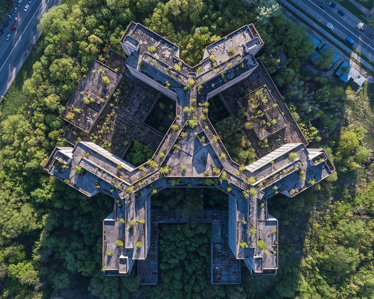 Ховринская заброшенная больница.