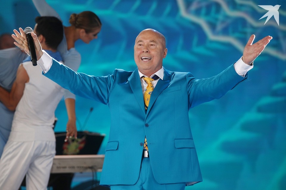    Александр Солодуха признался, почему ест салат «Оливье» на Новый год только в шесть утра. Фото носит иллюстративный характер. Святослав ЗОРКИЙ