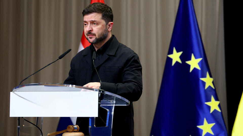     Посол РФ в Канаде: режим Зеленского находится в состоянии агонии REUTERS/Piroschka van de Wouw