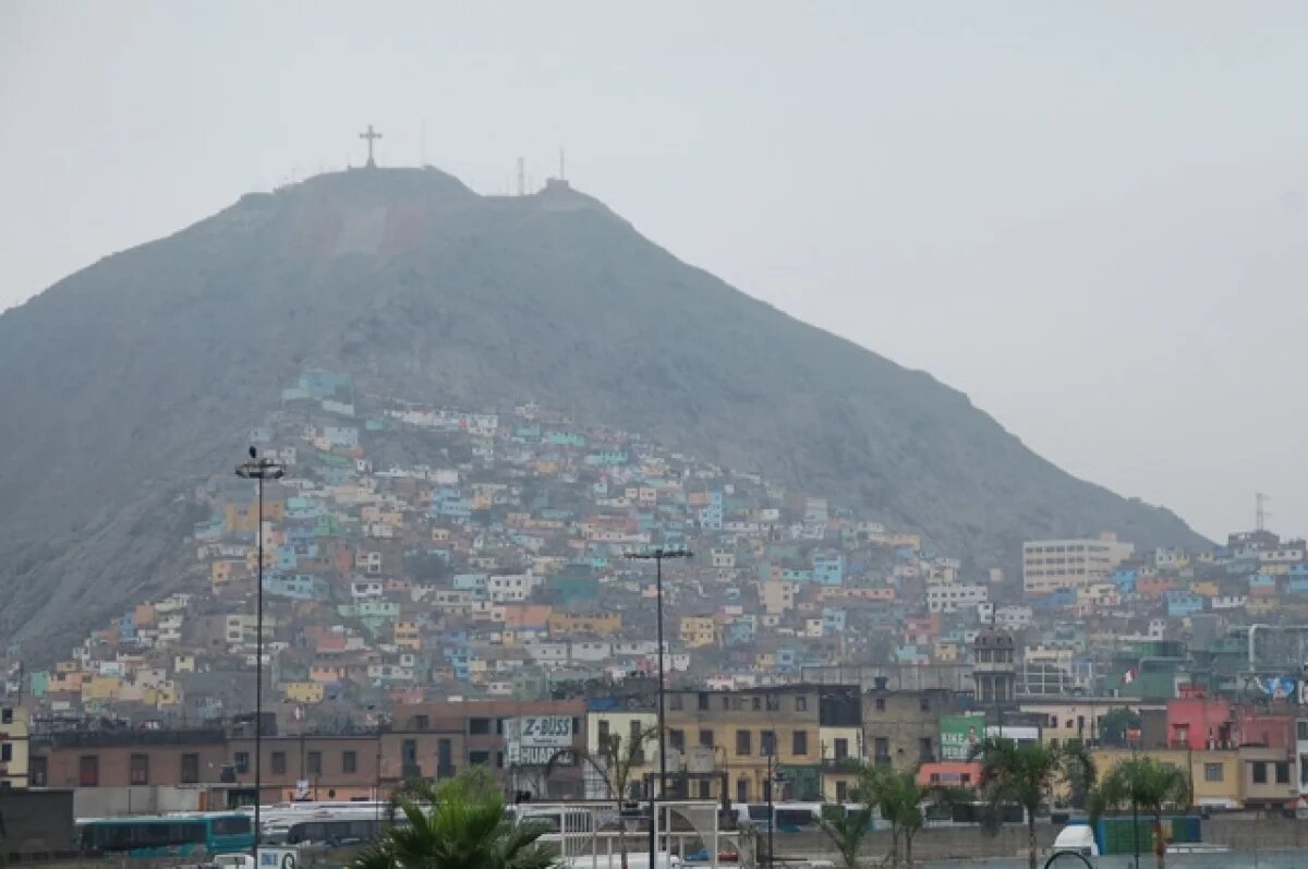    В Перу из-за столкновения двух поездов погиб машинист
