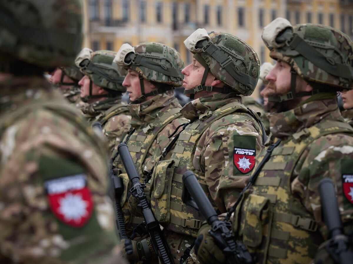    Украинские военные© Фото : Public Domain/President Of Ukraine