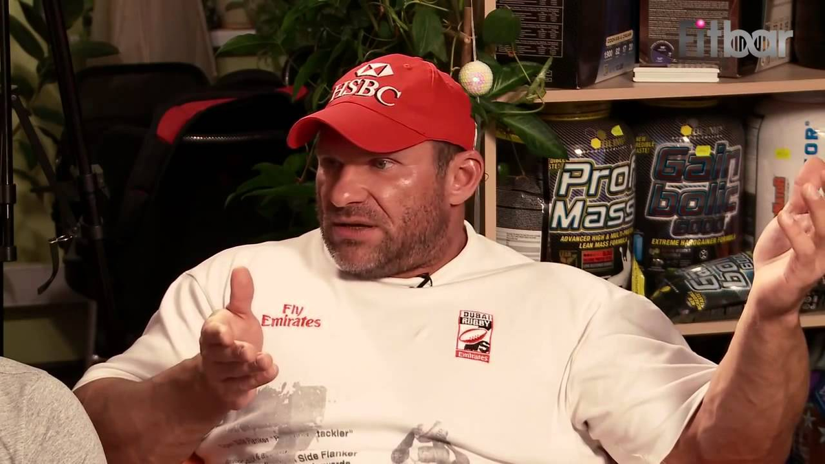 Дмитрий по праву считает себя одним из древнейших представителей бодибилдинга в Рунете. 