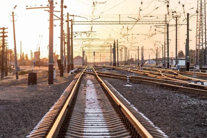 Обложка © Shutterstock / FOTODOM / K-FK