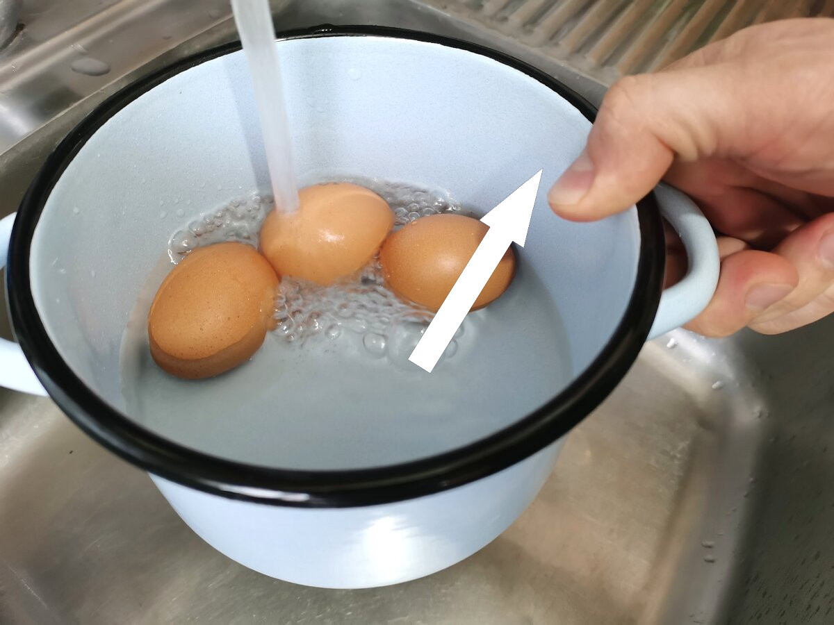    Секрет идеальных яиц раскрыт уксус делает чудо