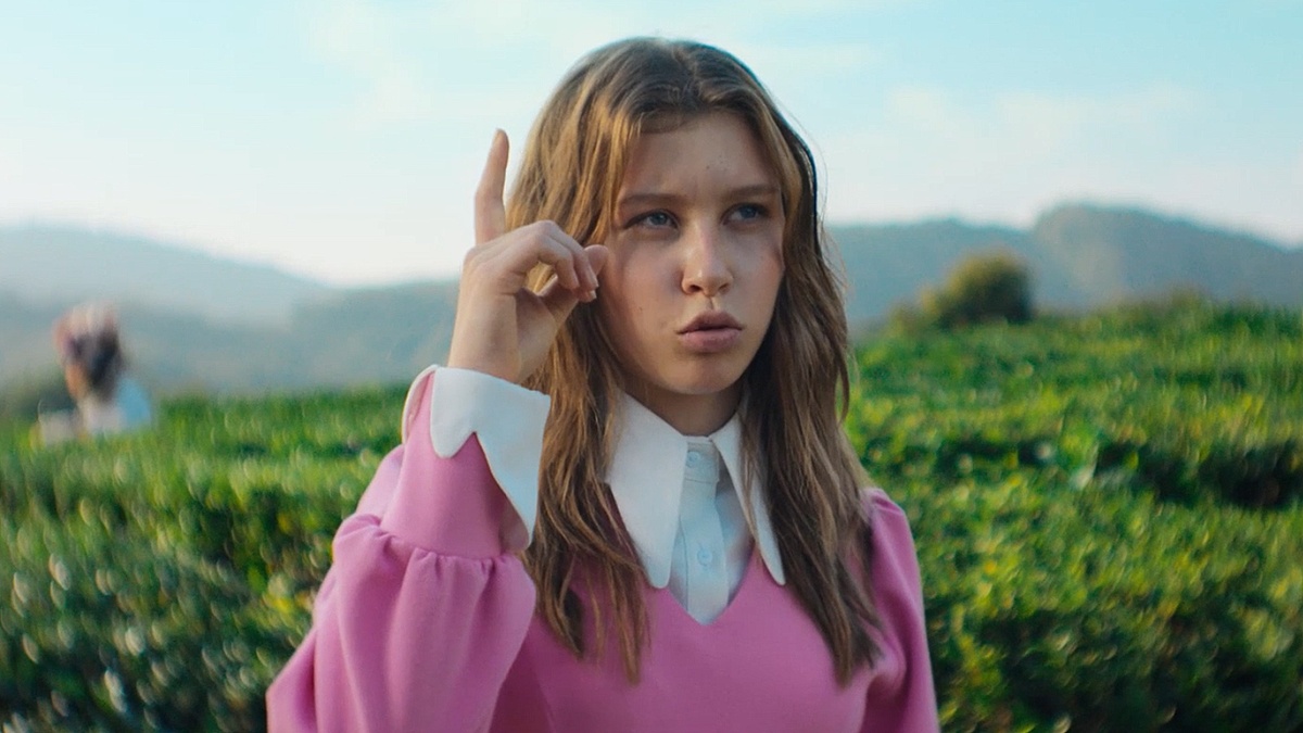 Кадр из фильма "Алиса в Стране чудес"