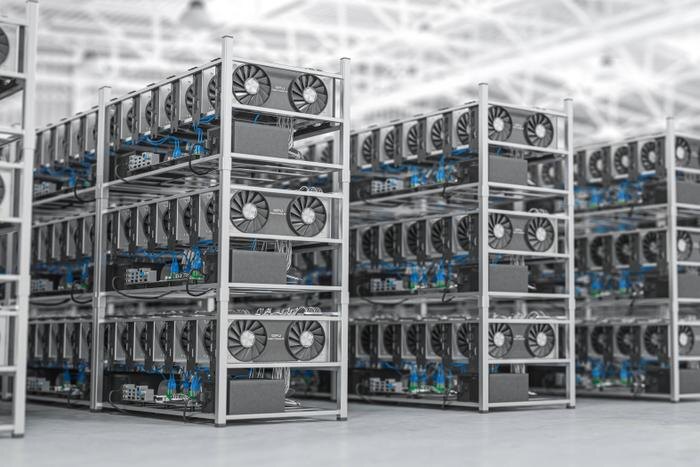 Обложка © Shutterstock / FOTODOM / Maxx-Studio