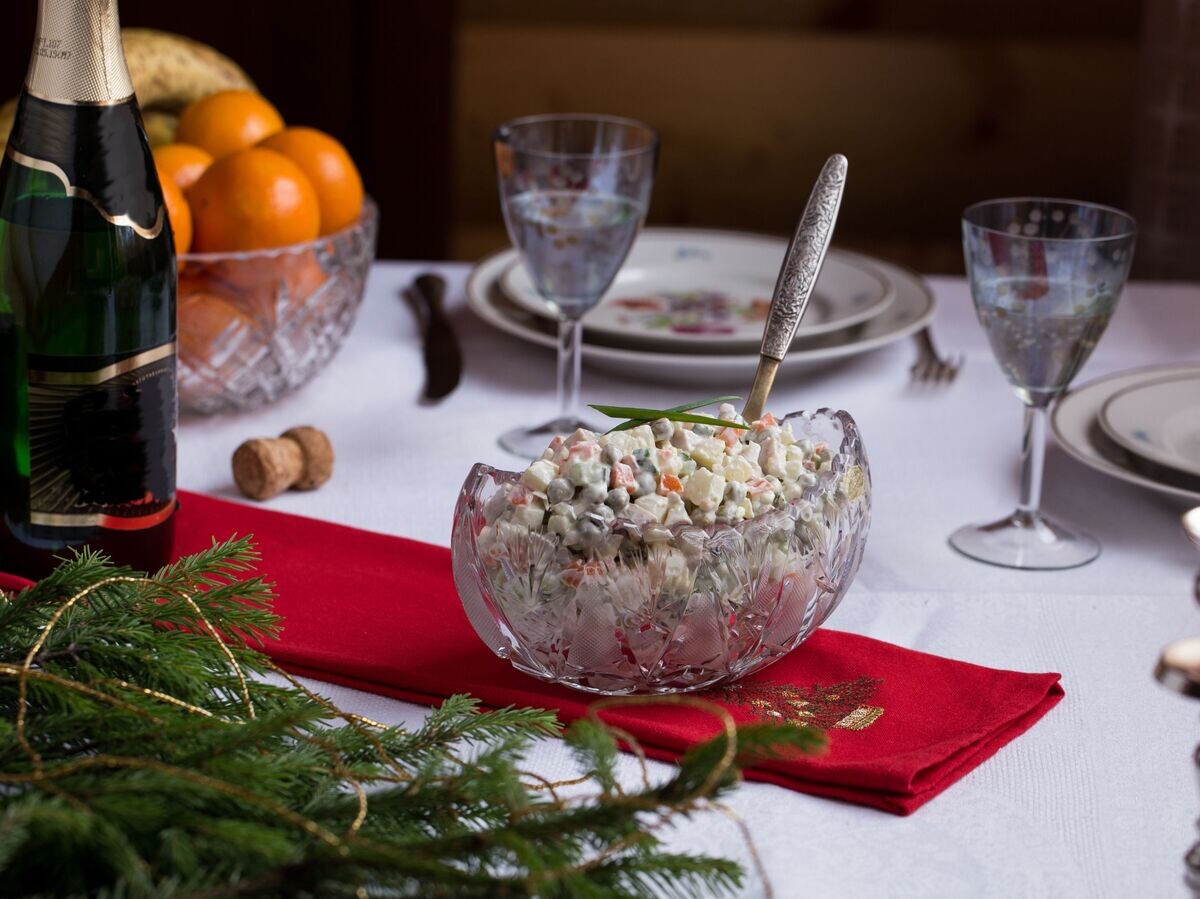    Традиционные блюда новогоднего стола | © Depositphotos.com / tsibaeva.gmail.com