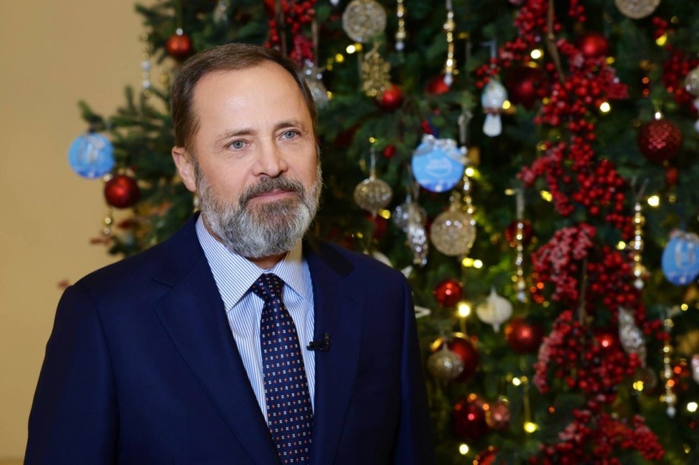    Игорь Комаров поздравил жителей ПФО с Новым годом и Рождеством