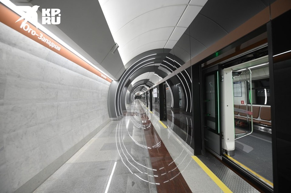    По планам властей, до 2035 года город получит 16 станций метро. Алексей БУЛАТОВ