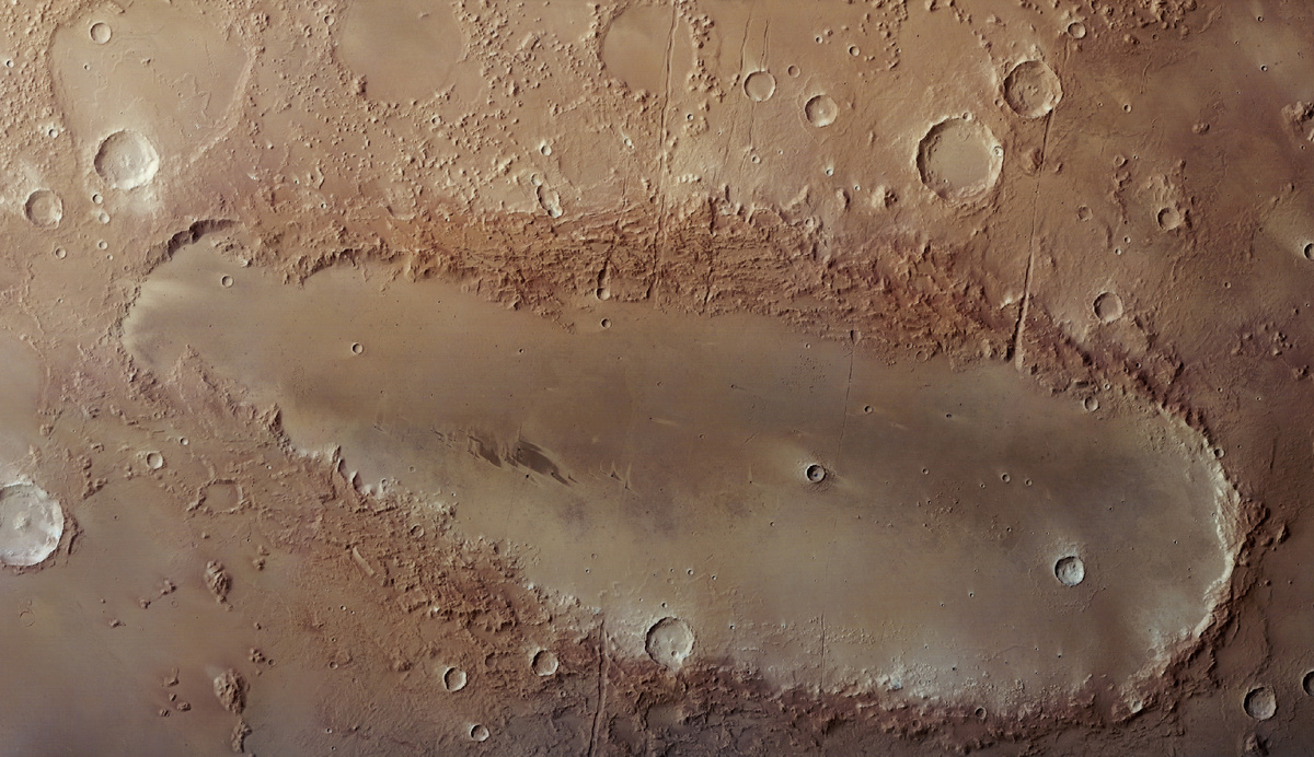 Orcus Patera с орбиты Марса, изображение из открытых источников