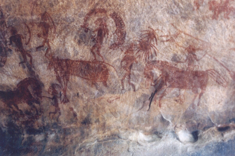    Наскальные рисунки в Индии изображают человека верхом на лошади.   
Фото: CC BY-SA 3.0, commons.wikimedia.org