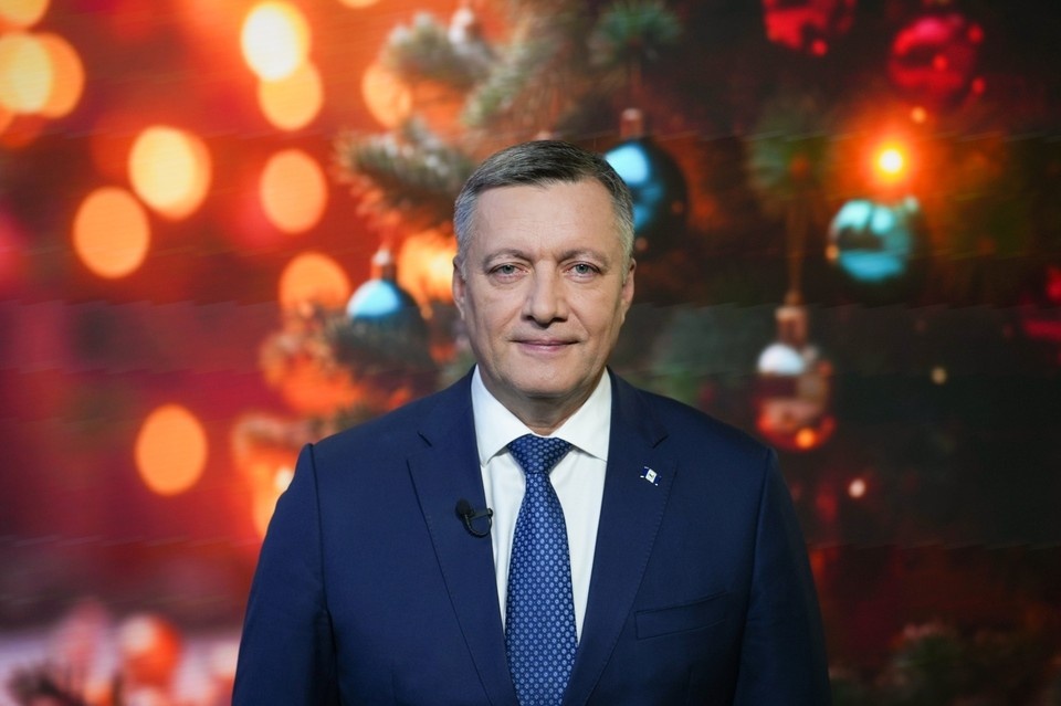    Новогоднее поздравление губернатора Иркутской области Игоря Кобзева 2026. Пресс-служба правительства Иркутской области