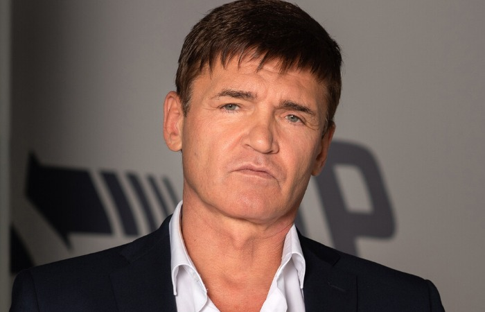 "Браток на экране и верный муж в жизни": Как Игорь Лифанов променял семью на студентку, а стал заложником её измен