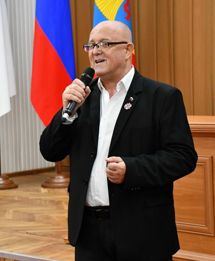    Николай Барский свою жизнь связал с куль турой. Фото: Из личного архивa.